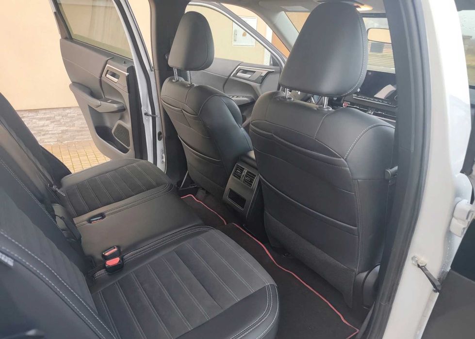 2024 Mitsubishi Outlander