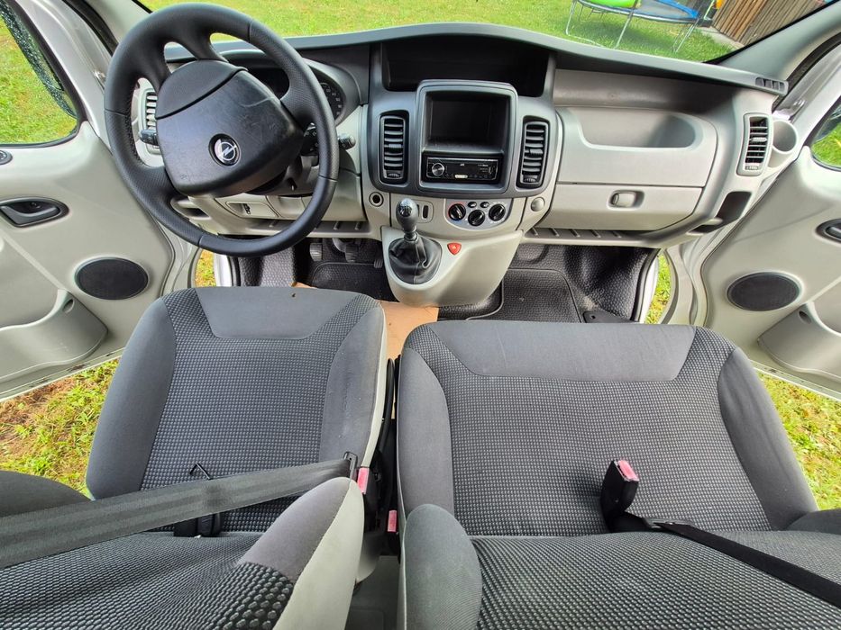 Опель віваро трафік Opel vivaro trafic