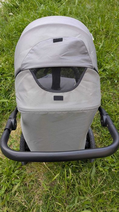 Carrinho bebe Hauck Rapid 3R Trioset - Charcoal + Base Isofix