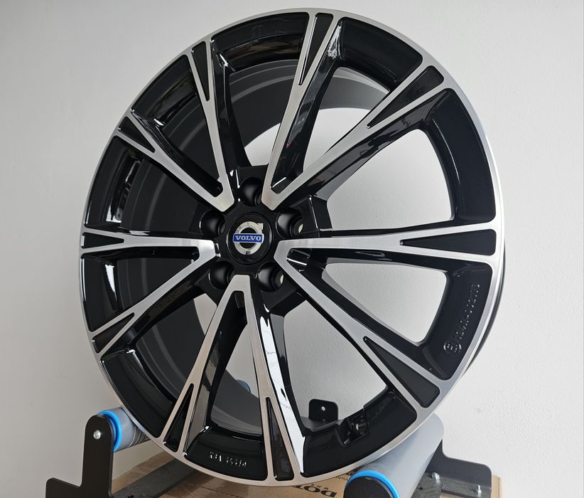 VOLVO XC60 19 " Nowe 5x108 XC40 S60 V60 CC V70 V90 Cross Country Felgi