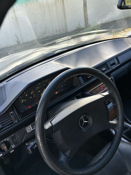 Mercedes E 200D de1989