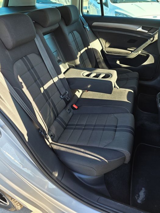 Volkswagen Golf 1.6 TDI SportLine
