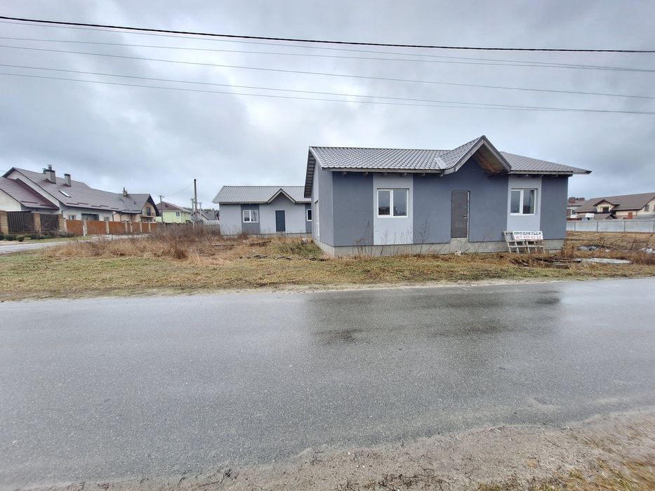 Будинок 80 м + 4 сотки +10 кВт Е ЕНЕРГІЇ  у Щасливому на Молодіжній