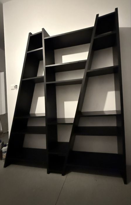 Regal stylowy czarny