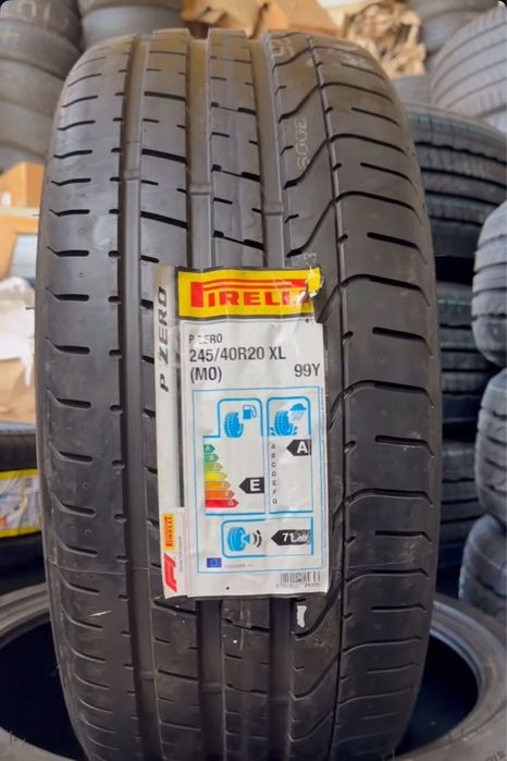 245/40R20 99Y Pirelli P-Zero (Італія)