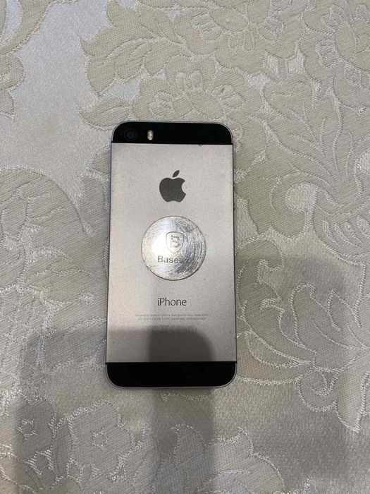 продаю IPhone 5s