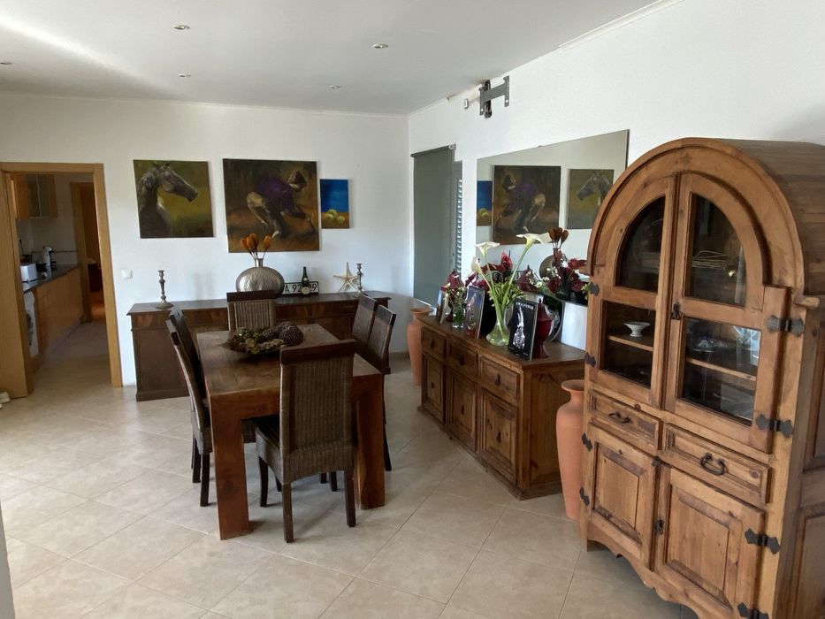 Quarto  arrendar charneca da caparica