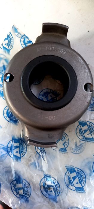 Вижимний подшипник