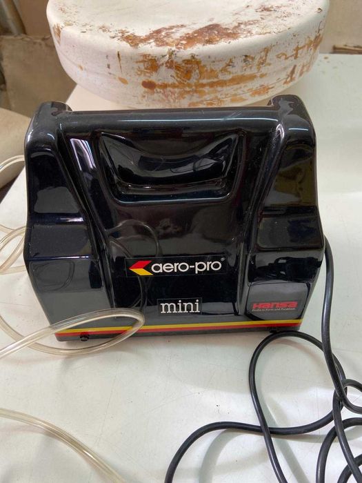 Aerógrafo Hansa Aero-Pro 250 com Compressor Aero-Pro Mini