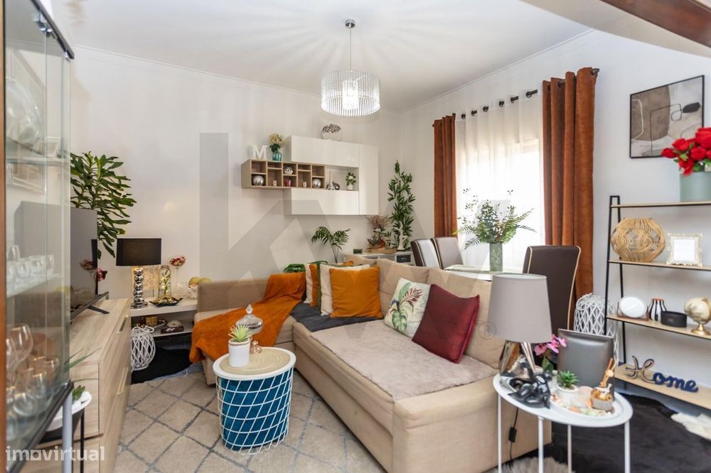 Apartamento T2 | Fogueteiro – Amora, Seixal — Amora, Setúbal