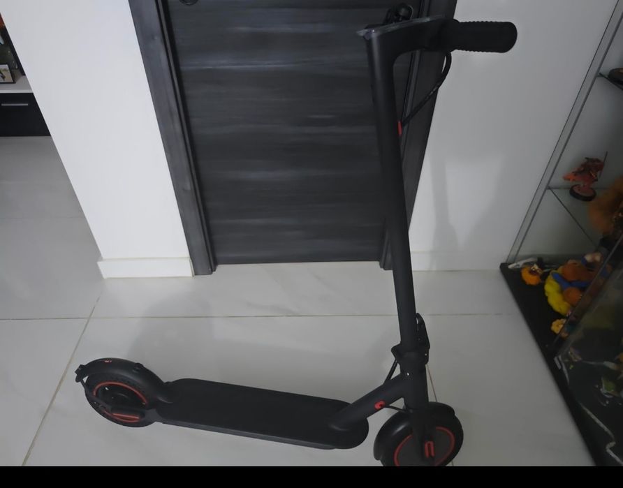 Trotineta usada 1 vez