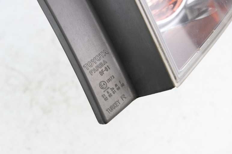 Стоп Розборка Corolla Verso AR10 ліхтар вантажні вантажівок грузовиков