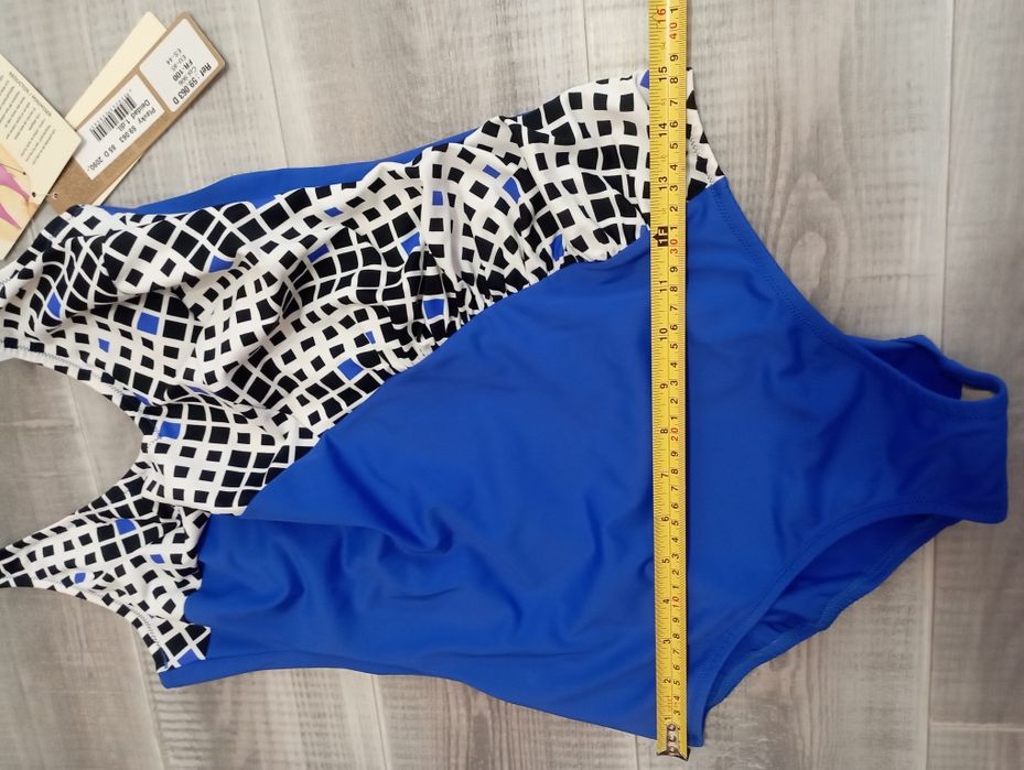 Новий суцільний купальник Deidad р. М