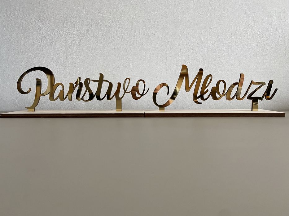 Napis państwo młodzi na wesele lustrzany złoty glamour stojący