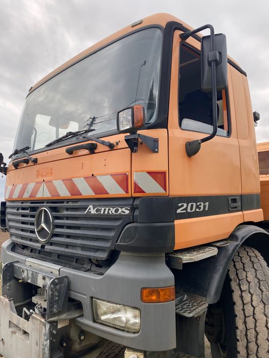 Kabina Mercedes Actros MP1  budowlana 8x8 8x6 8x4 6x4 6x6 4x4
