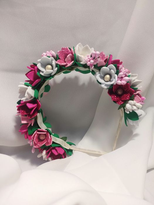 Обруч вінок святковий