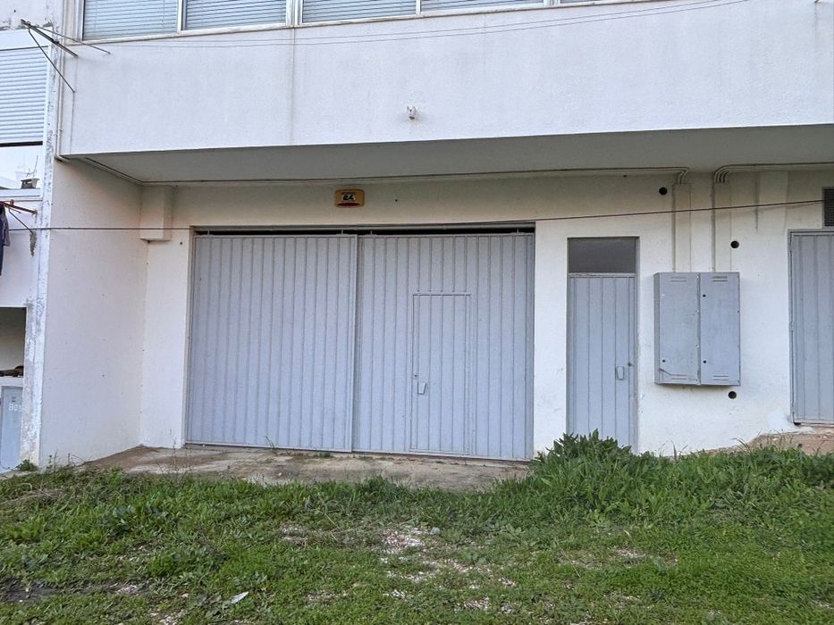 Garagem / Armazém