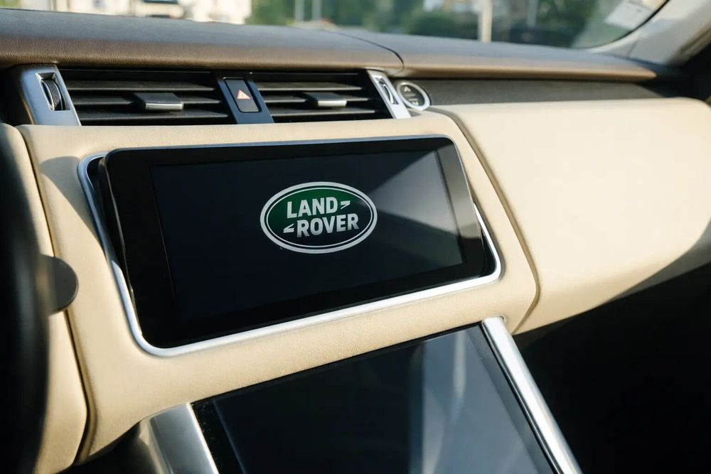 Land Rover Range Rover Sport SDV6 Black Edition