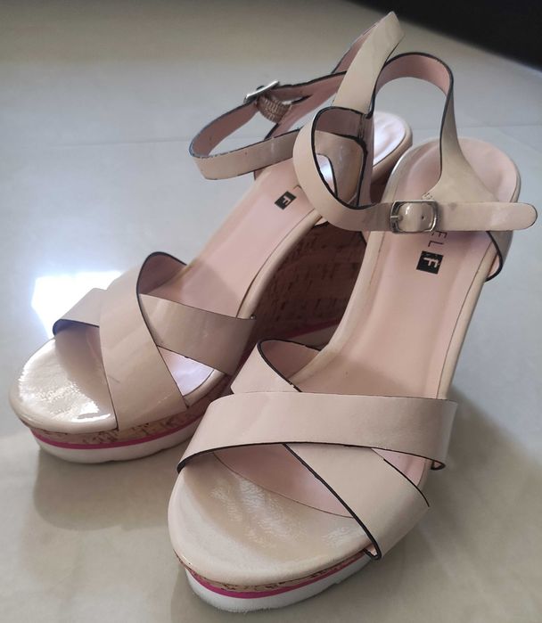 Sandałki damskie r.38