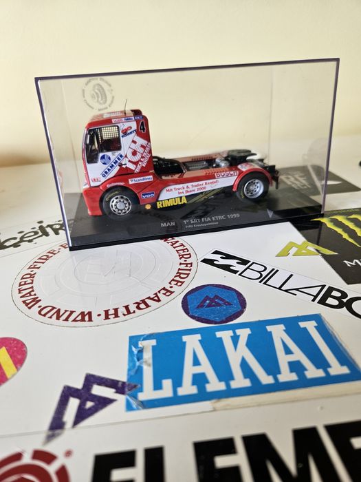 Camião para pista SCX da competição FIA