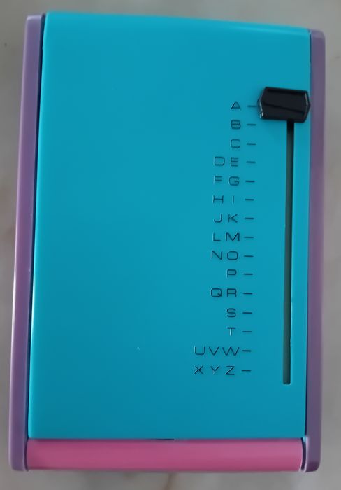 Agenda telefónica Nova de plástico