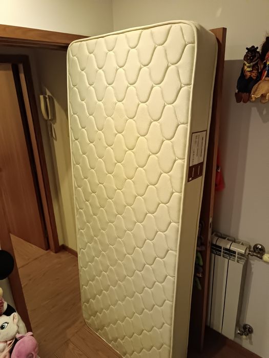 Colchão 1.95cm por 90