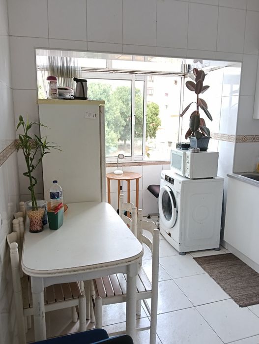 Quarto casal Cacém, com varanda