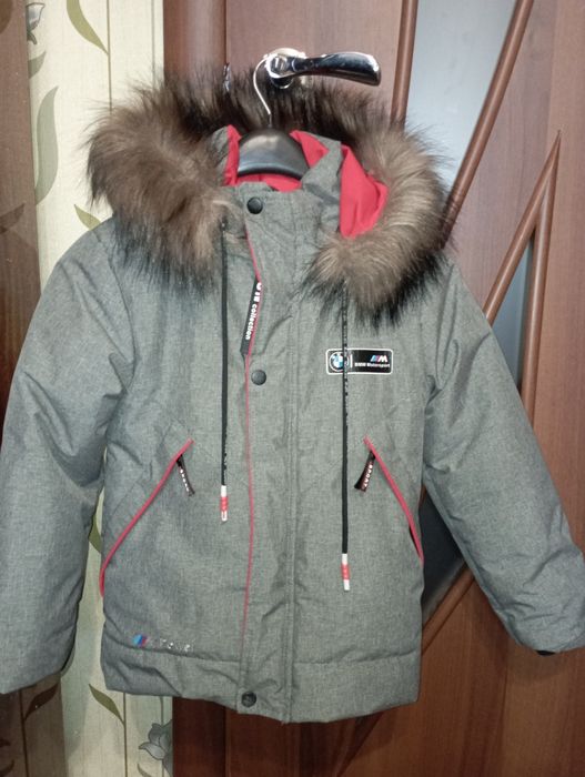 Куртка зимова дитяча на овчині на хлопця 5-7 р.