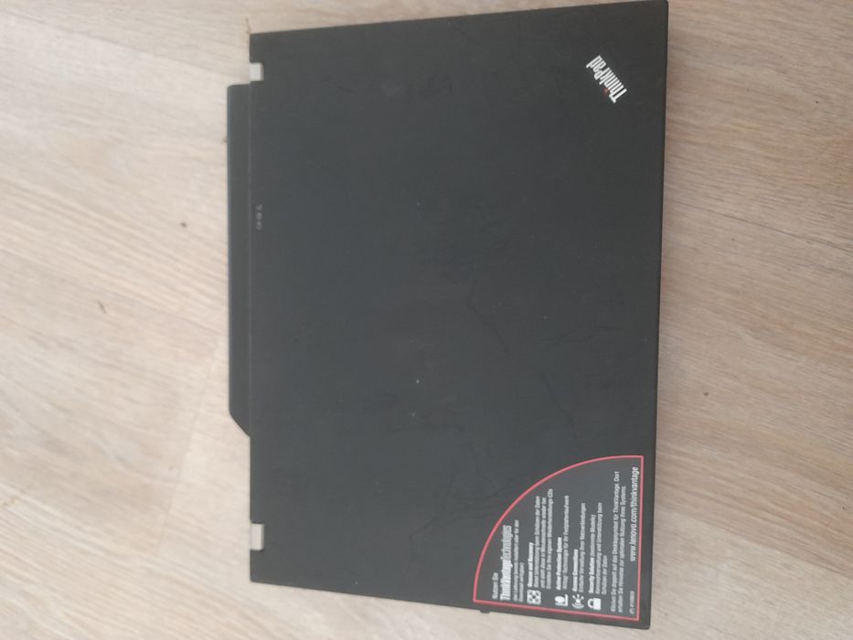 3 laptopy na części