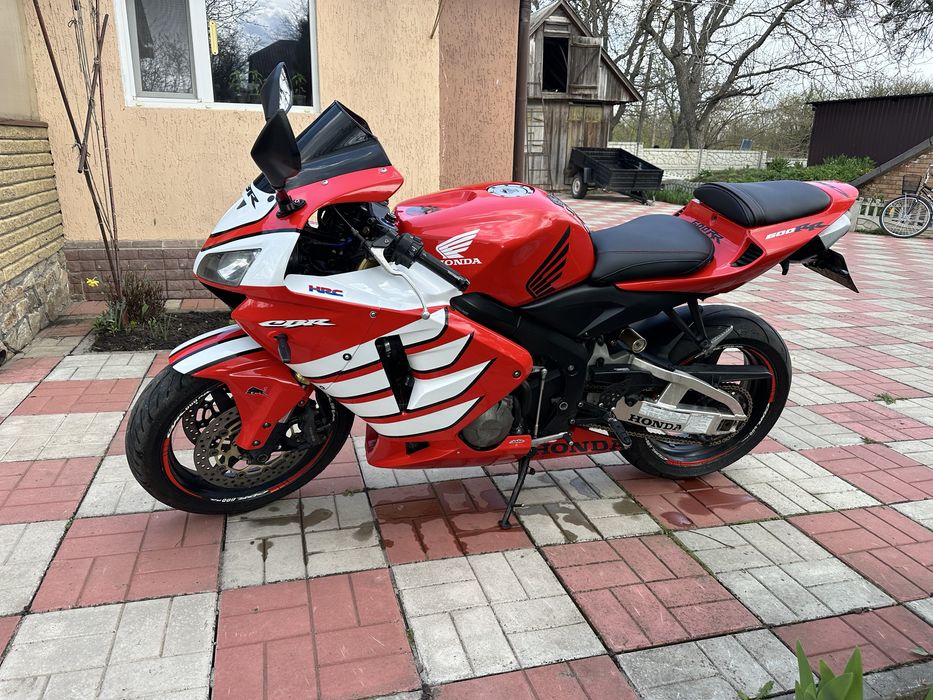 Honda CBR600RR в відмінному стані