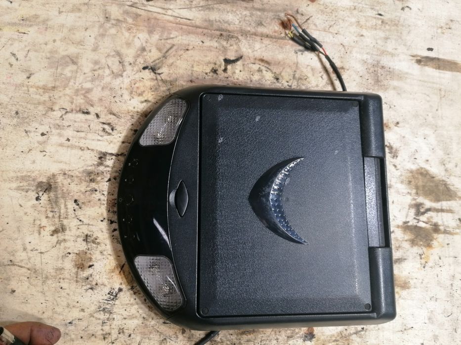 Monitor sufitowy dvd