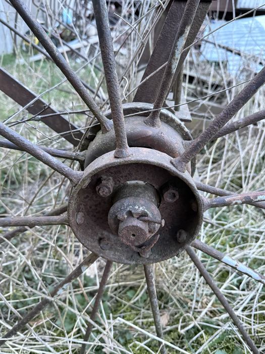 Zgrabiarka do siana przerobiona na wersje do traktora PRL