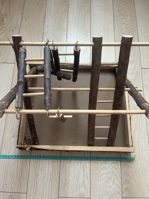 Ігровий стенд для птахів