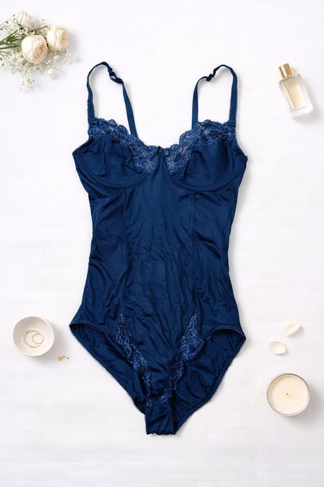 Body z biustonoszem 80B granatowe