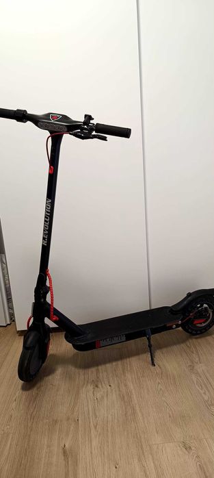 Sprzedam hulajnogę elektryczną R.evolution