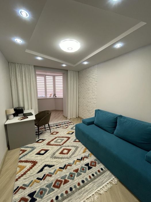 Продаж 2-х кімнатної квартири 75 м2, Галицький Лев