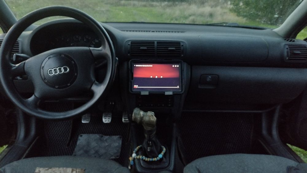 Audi a3 8l автівка для військового