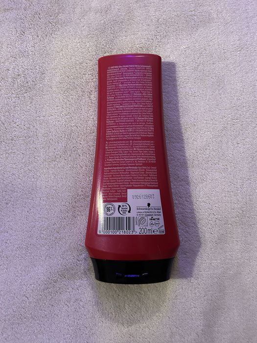 Schwarzkopf Gliss Colour Perfector odżywka do włosów