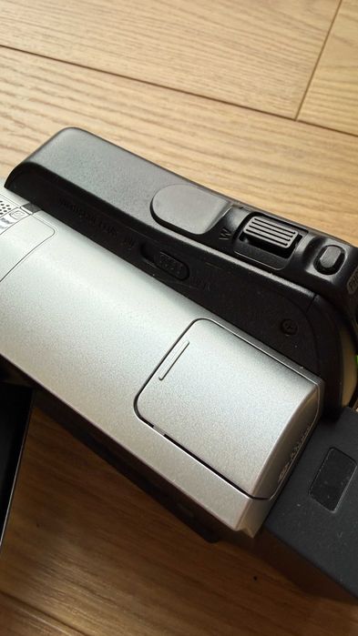 Kamera Sony DCR-sr35 z funkcja NightShot - noktowizor