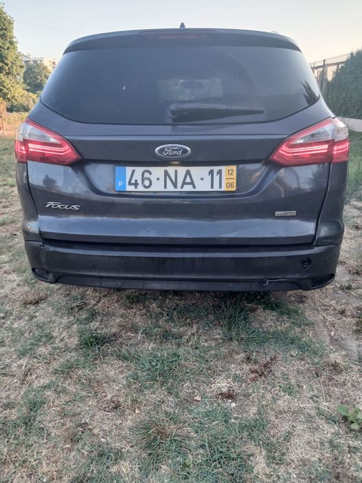 Ford focus Salvado