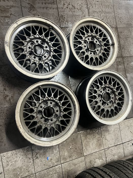 Conjunto Jantes 15” Originais BMW