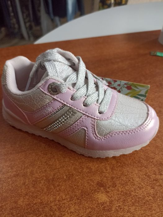 Buty dziewczęce roz 25 i 26