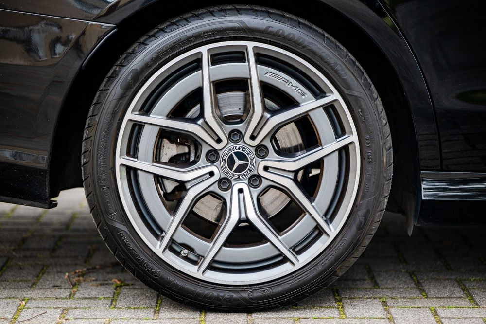 Mercedes w213 lift  e220d
