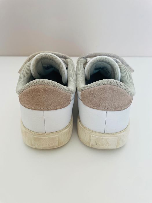 Sneakersy Adidas Court 3.0 r.28