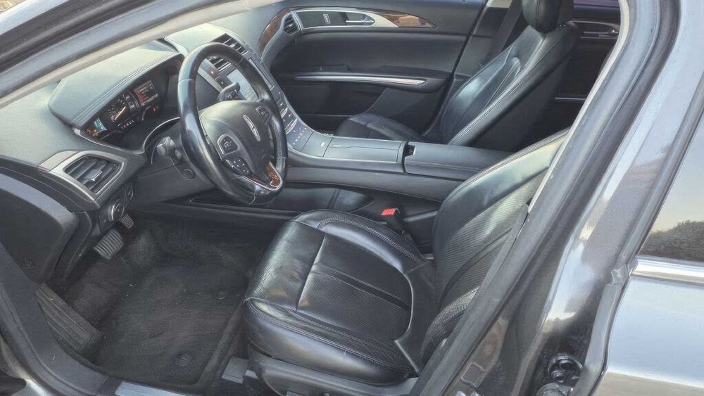 Lincoln MKZ      2016