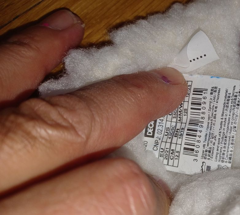 Botas e óculos de neve criança