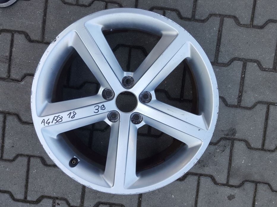 AUDI A4 B8 A5 8T FELGA ALUMINIOWA 18 5X112 8K0601025Q