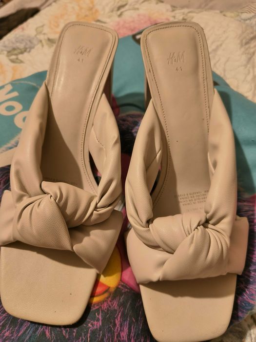 Женские шлепки H&M