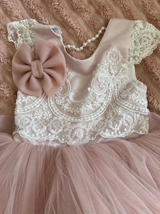 Випускна сукня в садочок