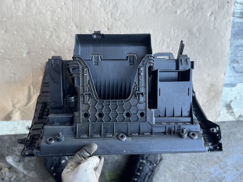 Бардачок гольф 7 golf 7